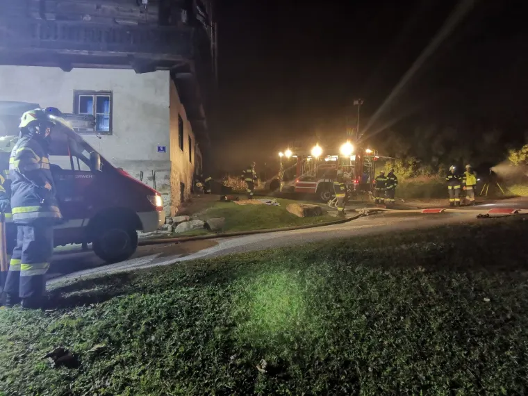 Nachtübung: Gebäudebrand 6
