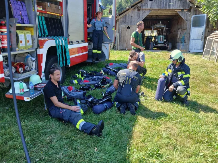 Brand Nebengebäude 16