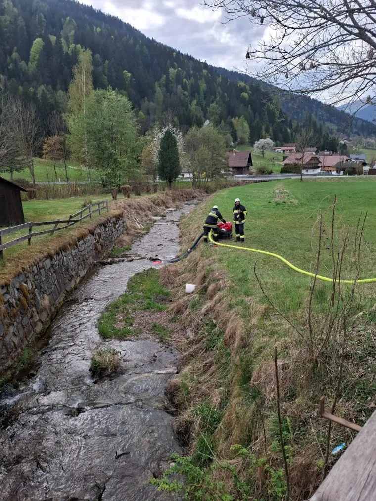 Gemeinschaftsübung: Gebäudebrand 15