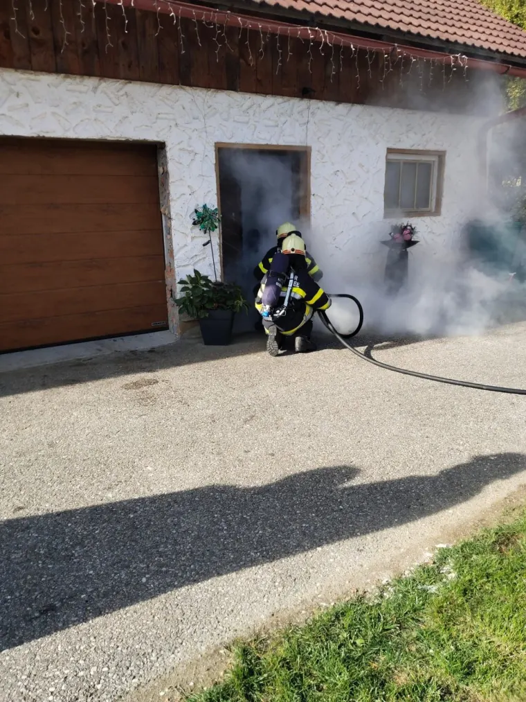 Gemeinschaftsübung: Gebäudebrand 14