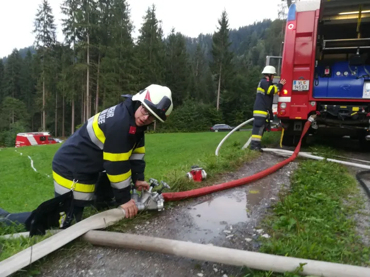 Übung: Personenrettung: Gebäudebrand 9