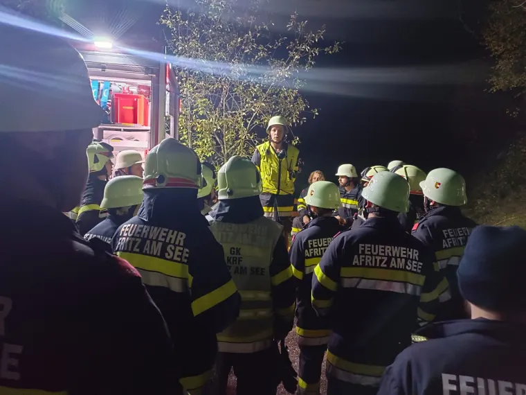 Nachtübung: Gebäudebrand 40