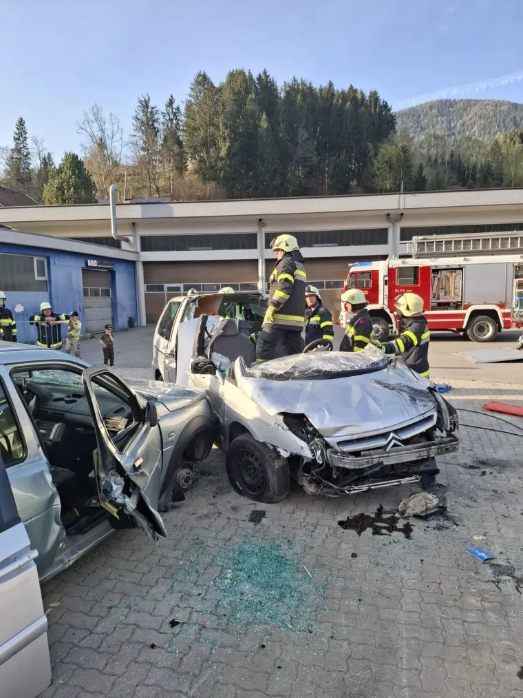 Übung Rettungssatz: Verkehrsunfall 4