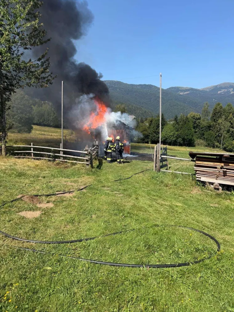 Brand Nebengebäude 5