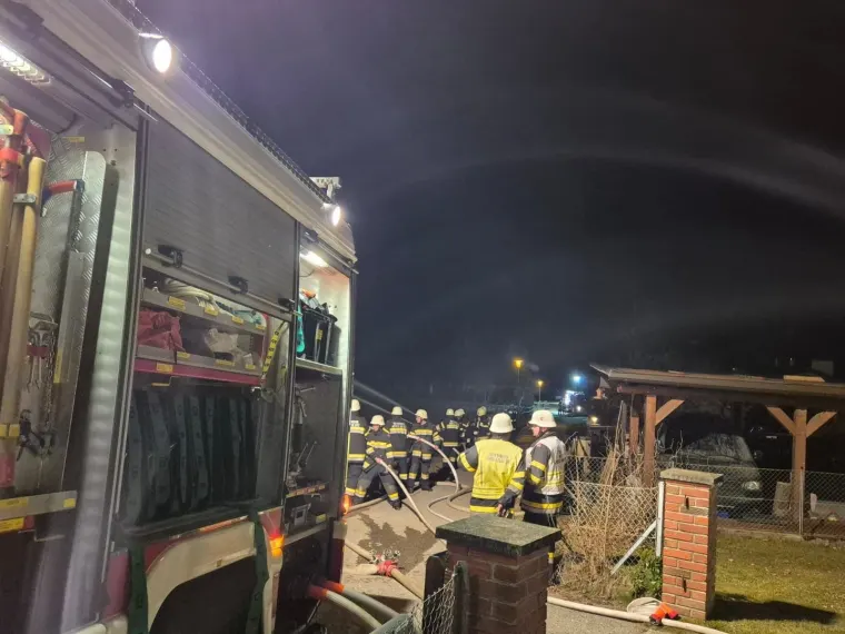 Atemschutzübung: Gebäudebrand 8