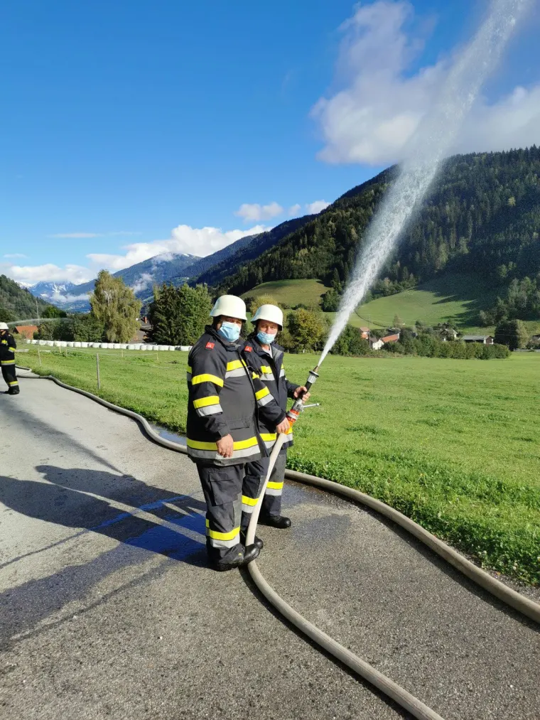 Abschnittsübung: Gebäudebrand 8