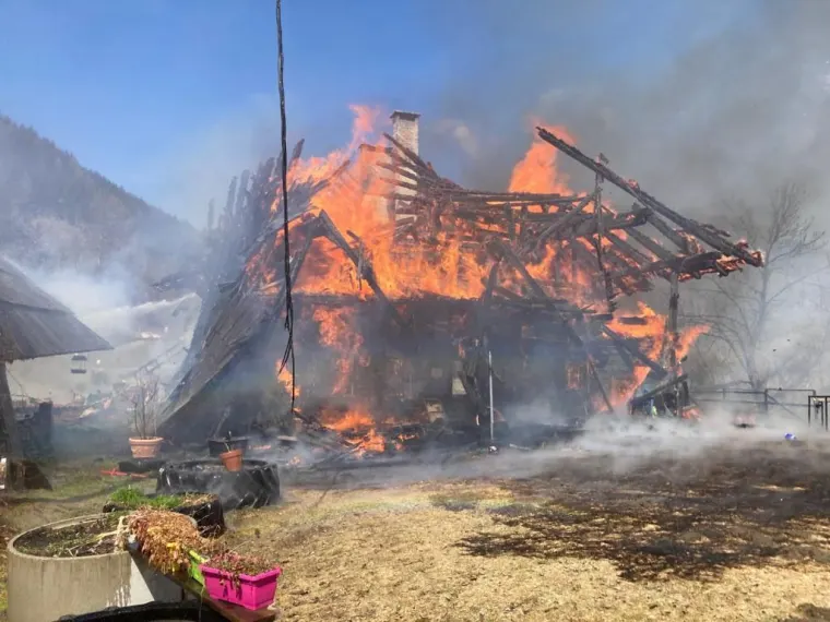 Brand Dachstuhl 9