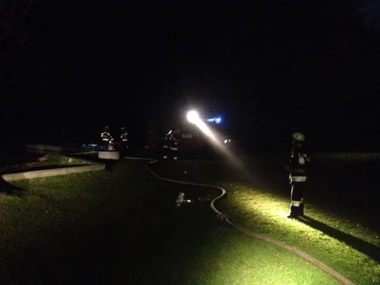 Nachtübung: Gebäudebrand 1