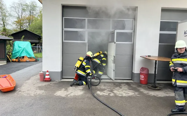 Florianiübung: Gebäudebrand