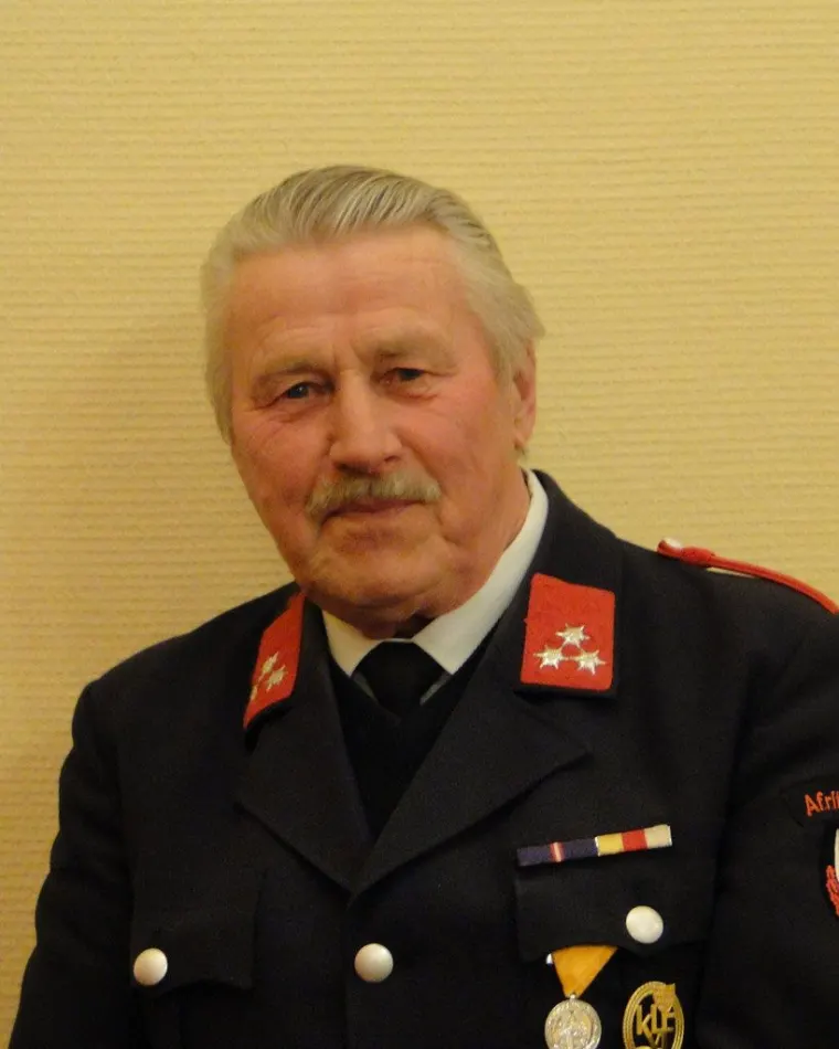 Nachruf HFM Helmut Esterl Sen 1