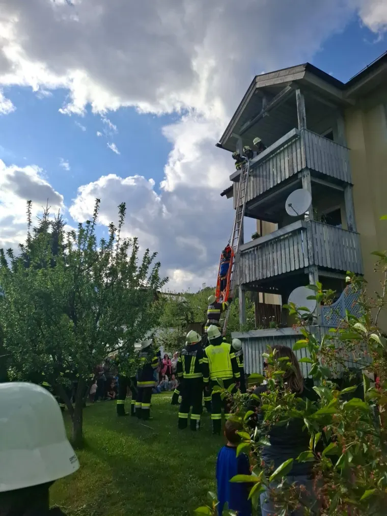 Florianiübung: Personensuche 23