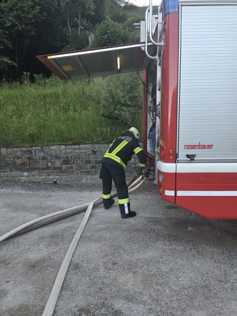 Gemeinschaftsübung: Gebäudebrand 6