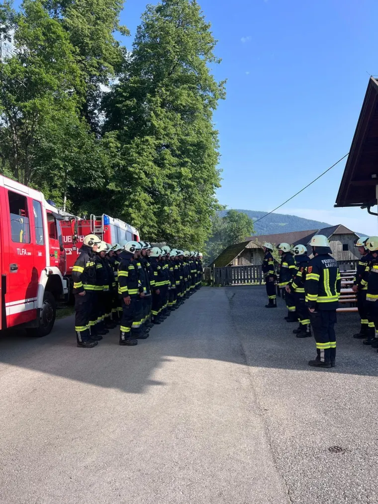 Übung: Gebäudebrand 14