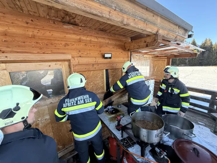 Brand Zwischendecke/Wand 3