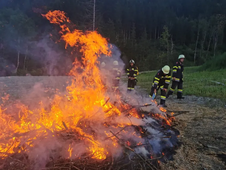 Übung: Waldbrand 12