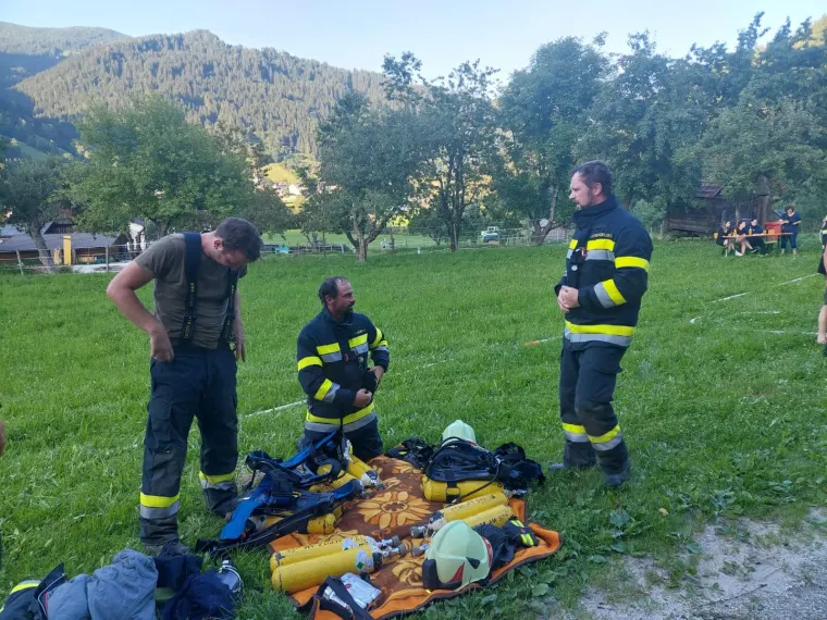 Übung: Personensuche 27
