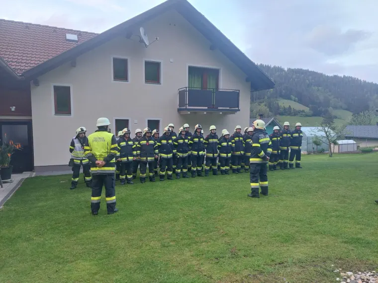 Übung: Personensuche 8