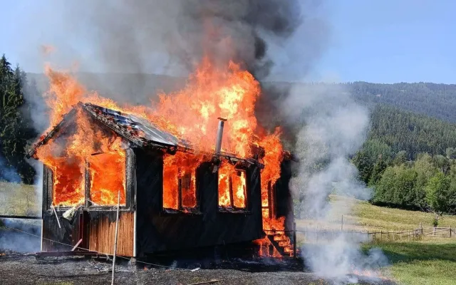 Brand Nebengebäude