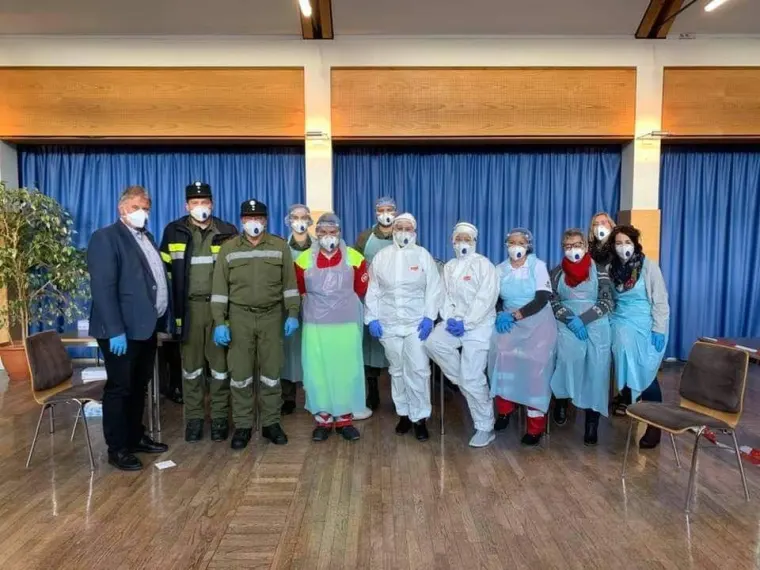 Unterstützung bei den Massentests 1