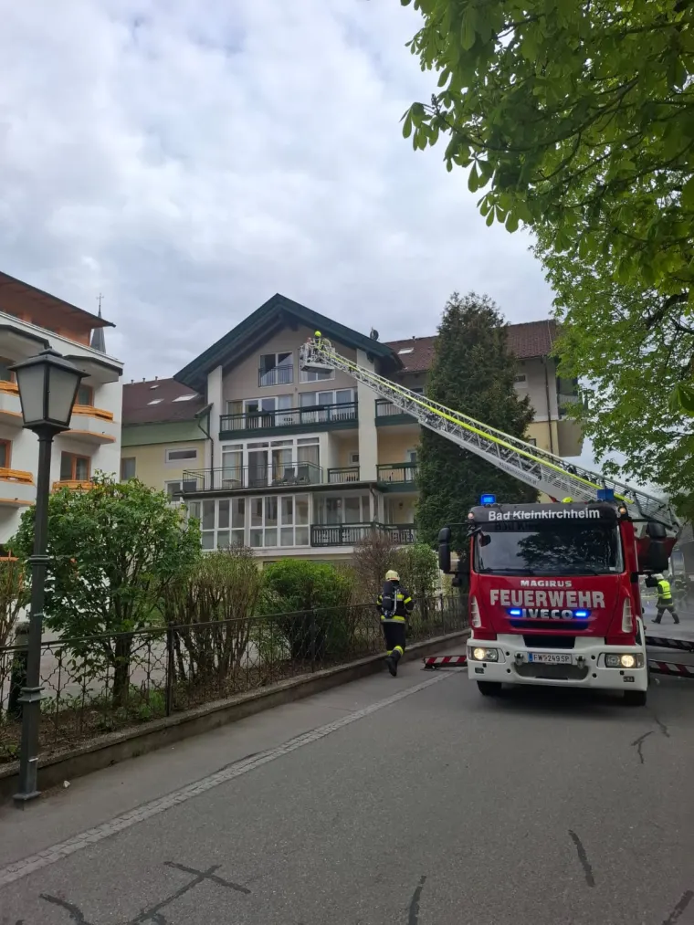 Gemeinschaftsübung: Gebäudebrand 9