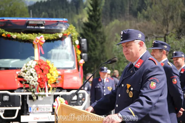 Einholung Unimog U218 70