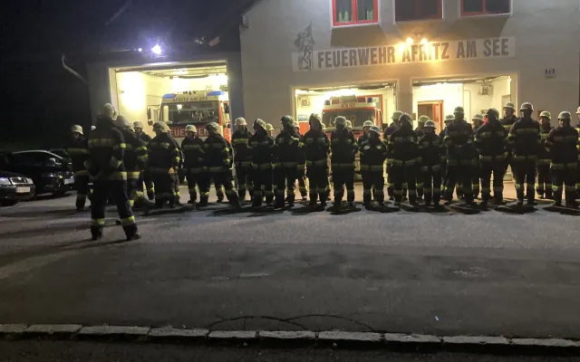 Nachtübung: Verkehrsunfall