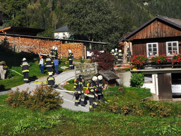 Abschnittsübung: Gebäudebrand 6
