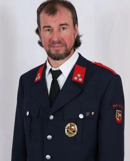 Helmut Esterl