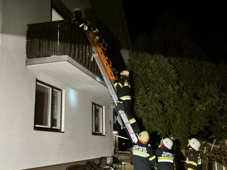 Atemschutzübung: Gebäudebrand 6