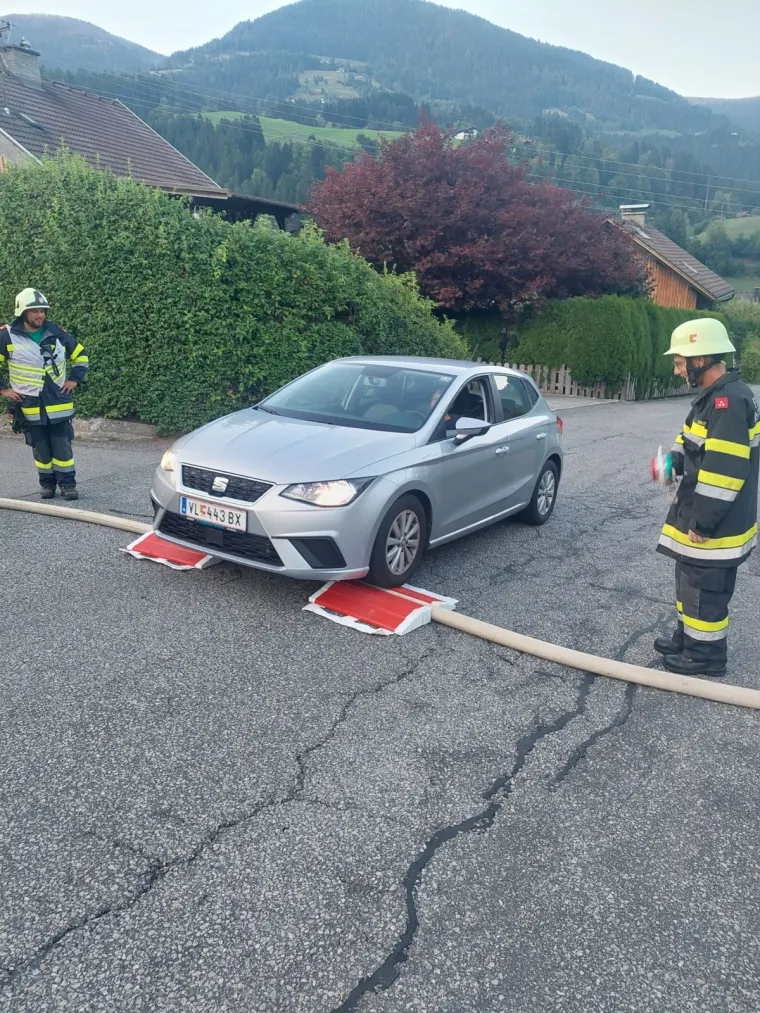 Zugsübung: Gebäudebrand 22