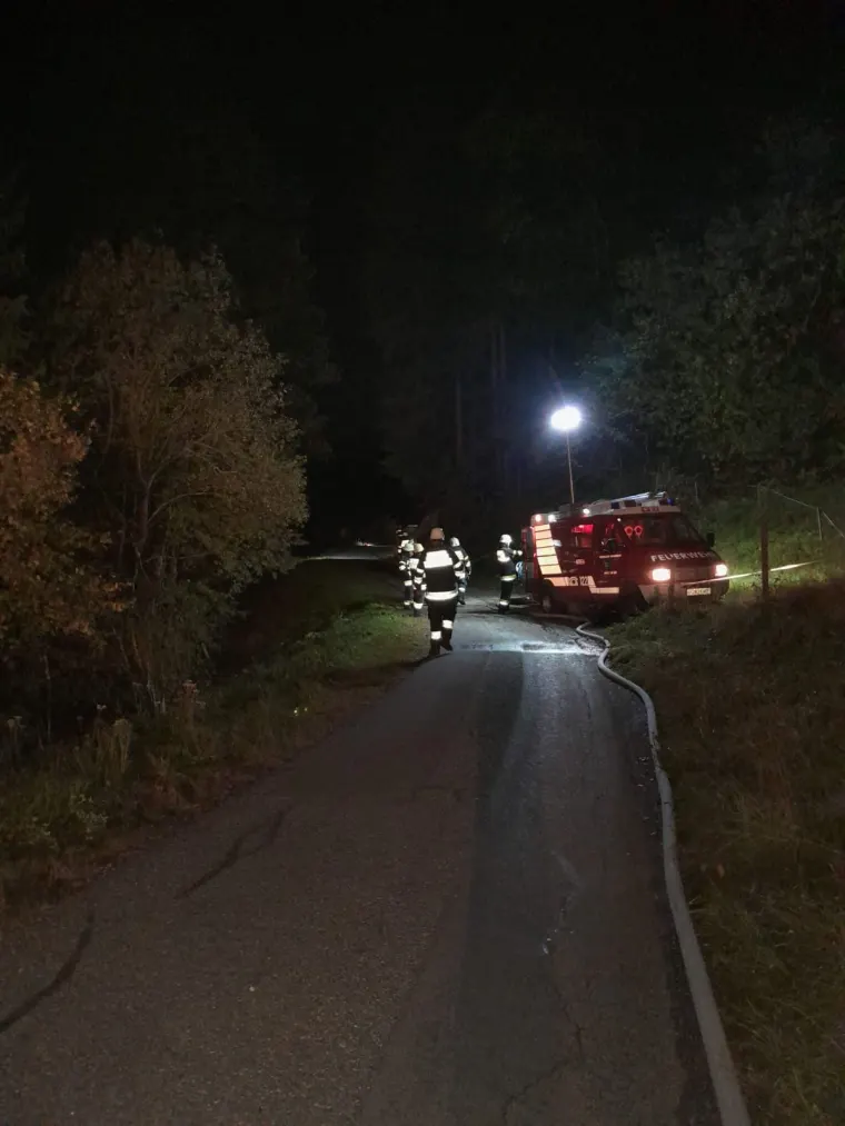 Nachtübung: Gebäudebrand 12