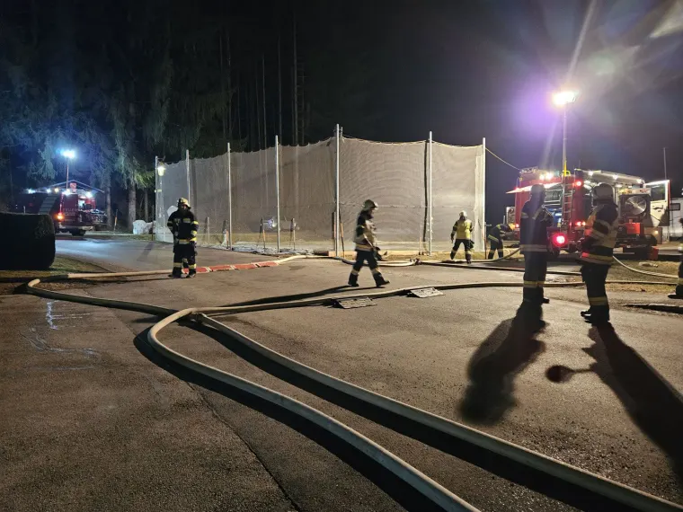 Zugsübung: Gebäudebrand 3