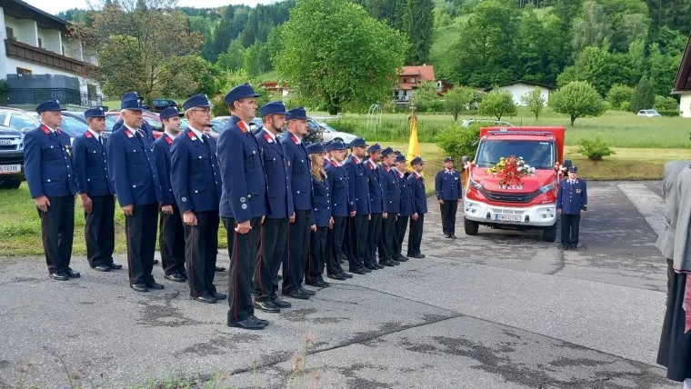 Empfang des neuen Fahrzeugs 19
