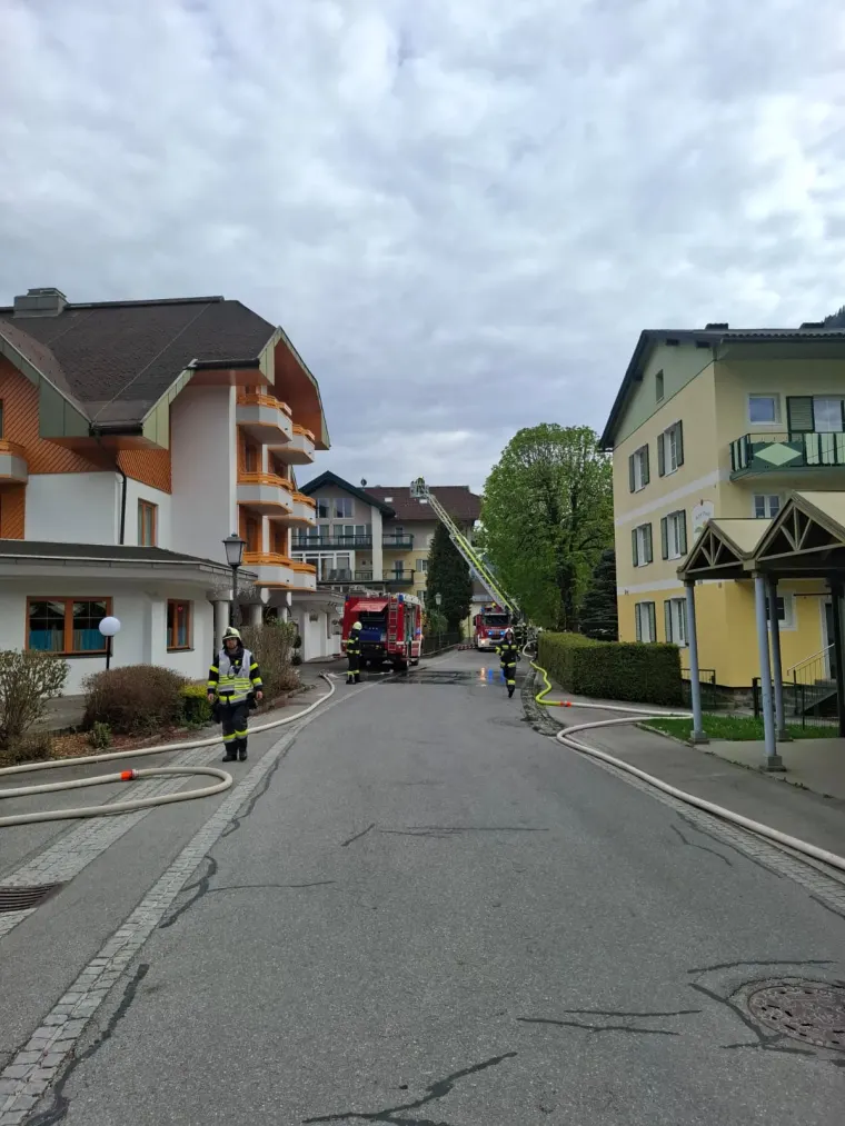 Gemeinschaftsübung: Gebäudebrand 11