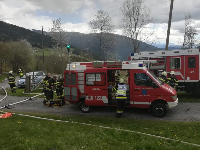 Gemeinschaftsübung: Gebäudebrand 11