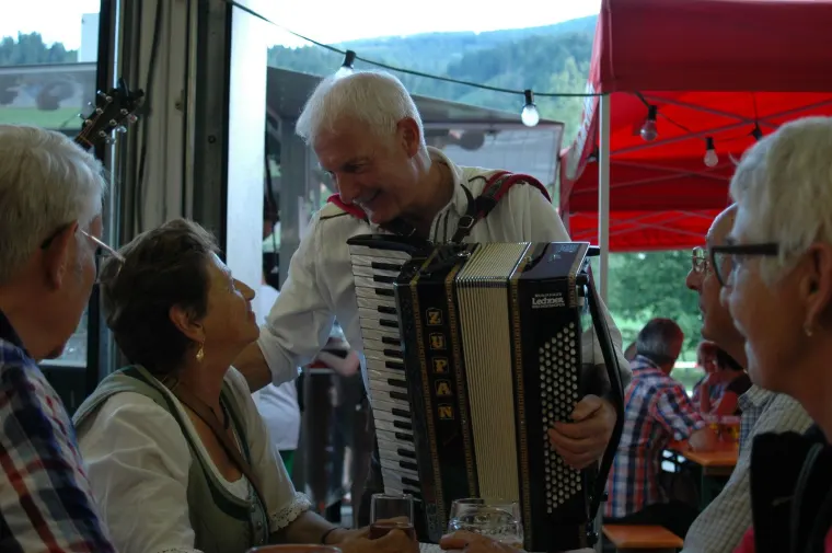 Dämmerschoppen 13
