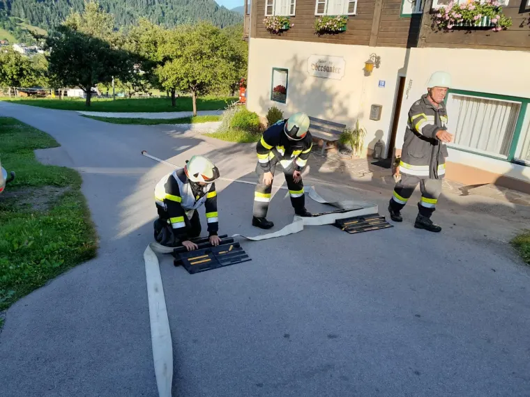 Übung: Personensuche 23