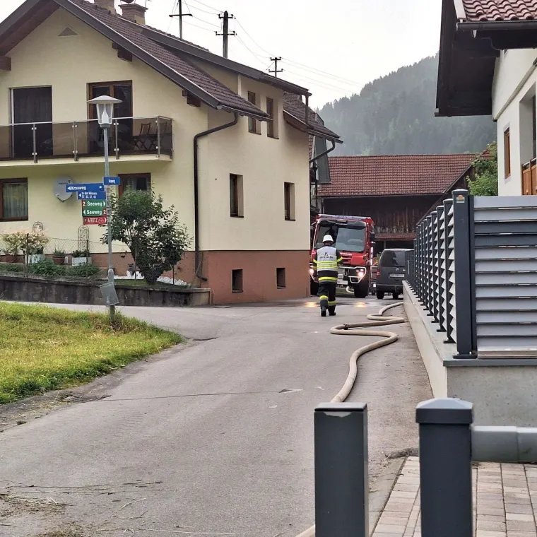 Übung: Gebäudebrand 10