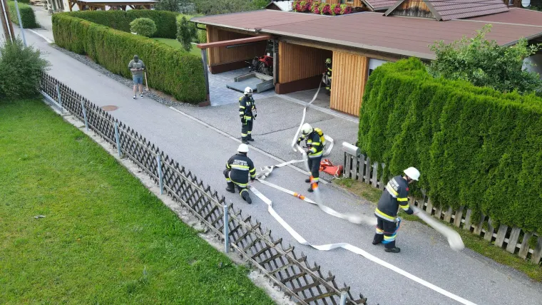 Zugsübung: Gebäudebrand 4