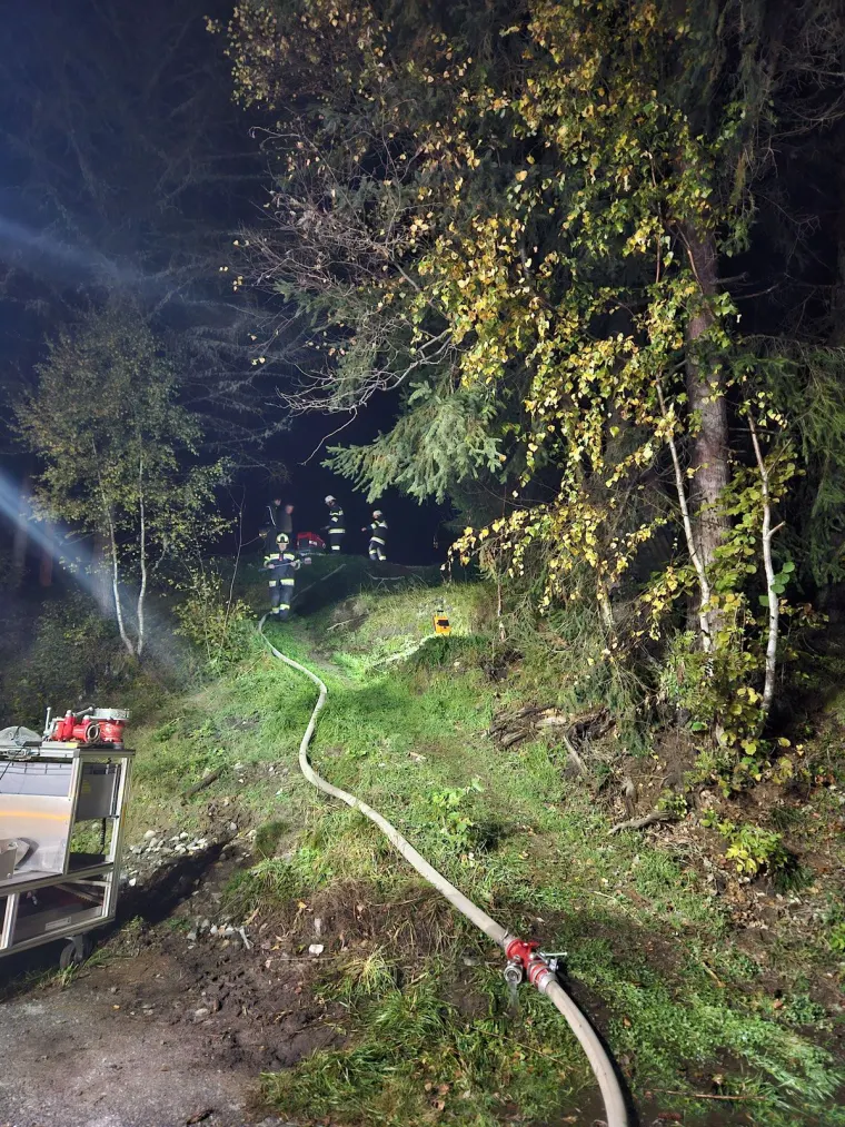 Nachtübung: Gebäudebrand 10