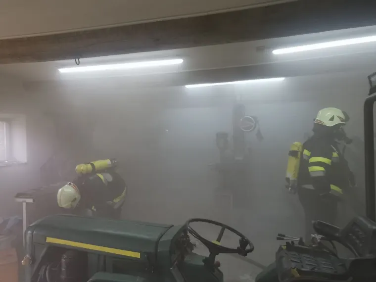 Gemeinschaftsübung: Gebäudebrand 18