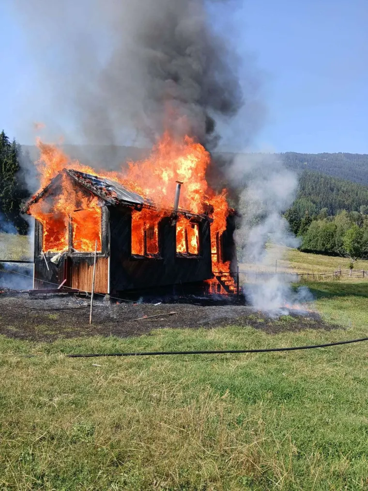 Brand Nebengebäude 2