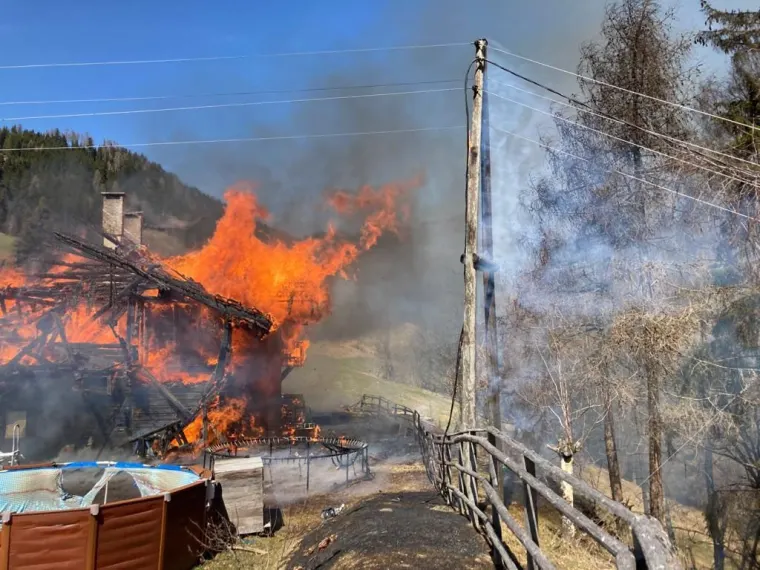 Brand Dachstuhl 8