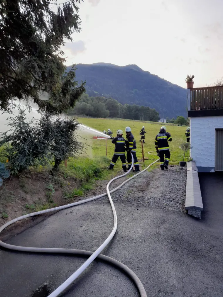Übung: Personenrettung: Gebäudebrand 3