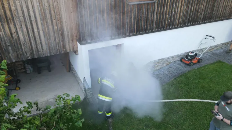 Zugsübung: Gebäudebrand 17