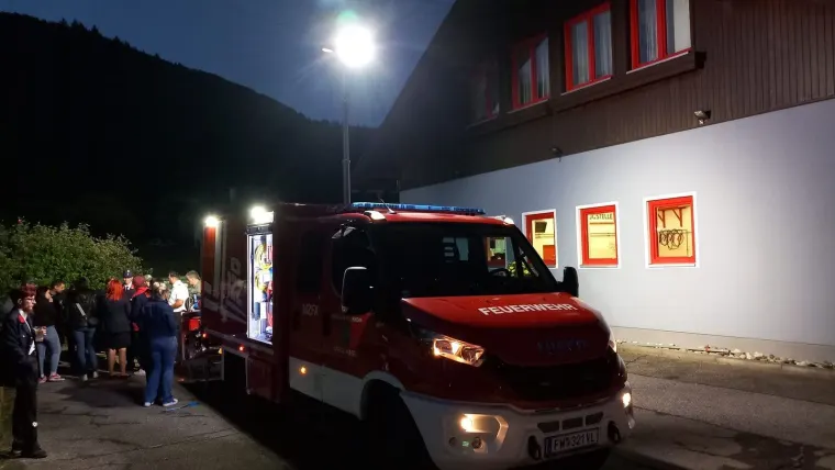 Empfang des neuen Fahrzeugs 22