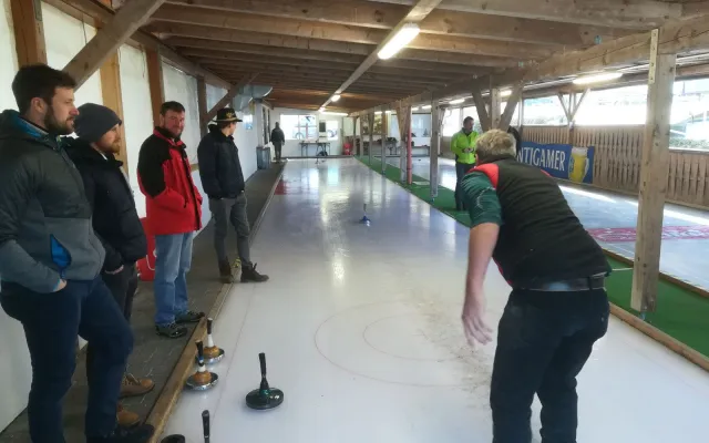 Internes Eisstockturnier