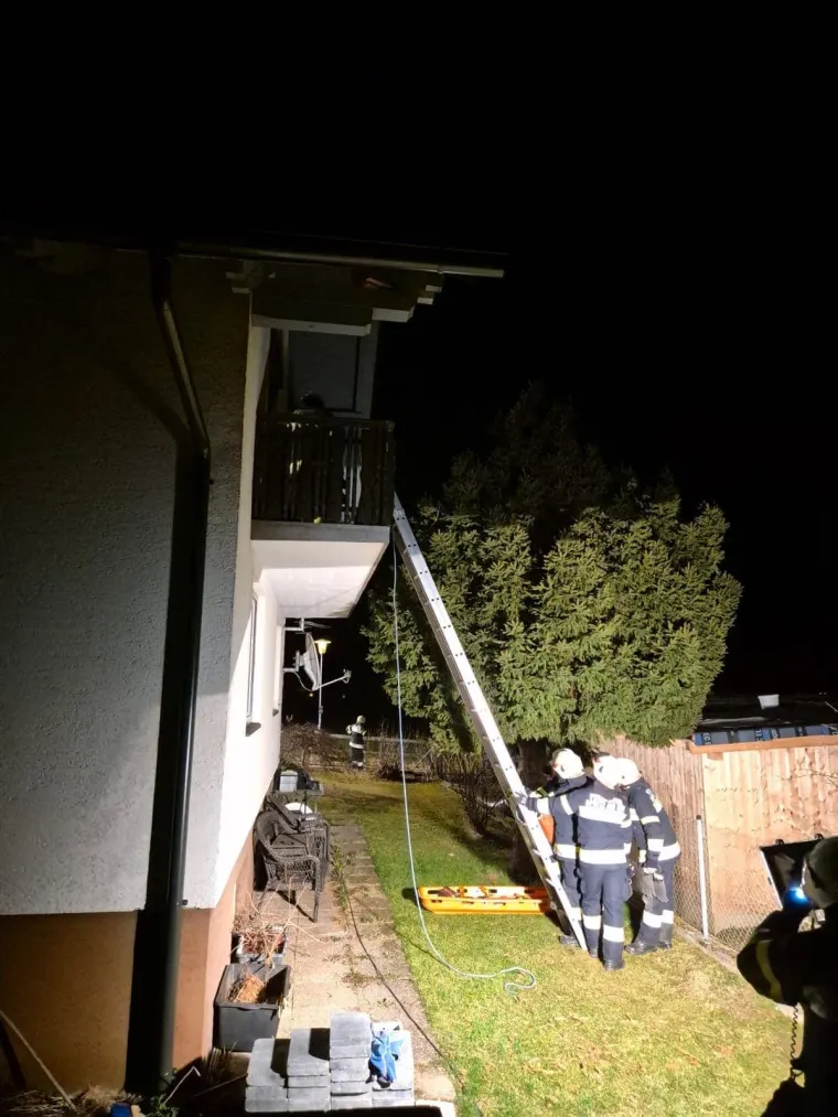 Atemschutzübung: Gebäudebrand 17