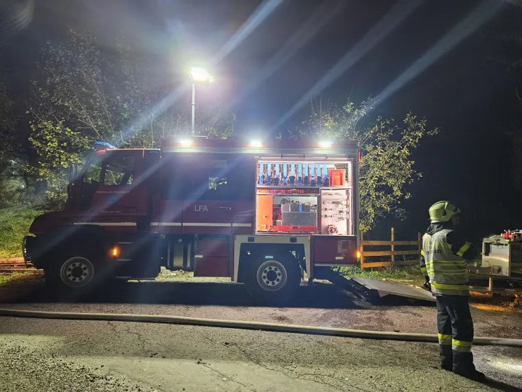Nachtübung: Gebäudebrand 2