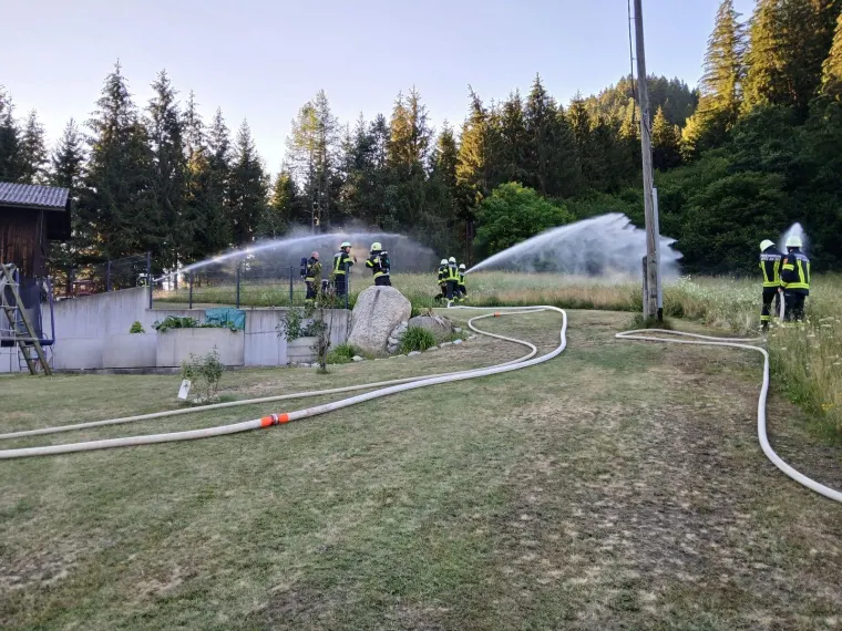 Zugsübung: Gebäudebrand 9